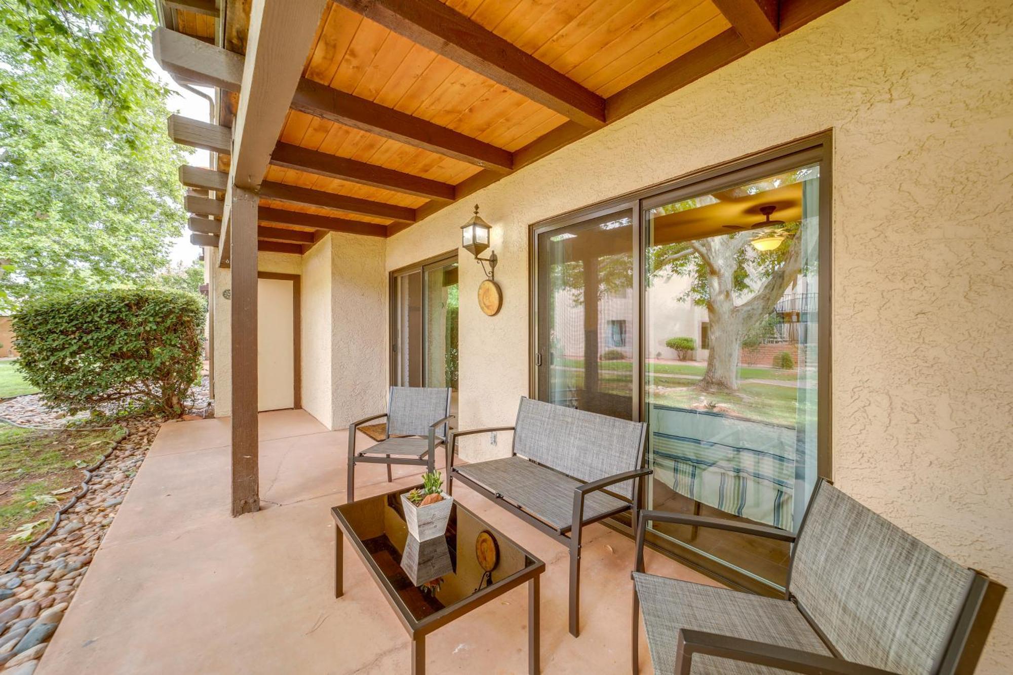 Cozy Sedona Oasis With Pool And Hot Tub Access! Appartement Buitenkant foto