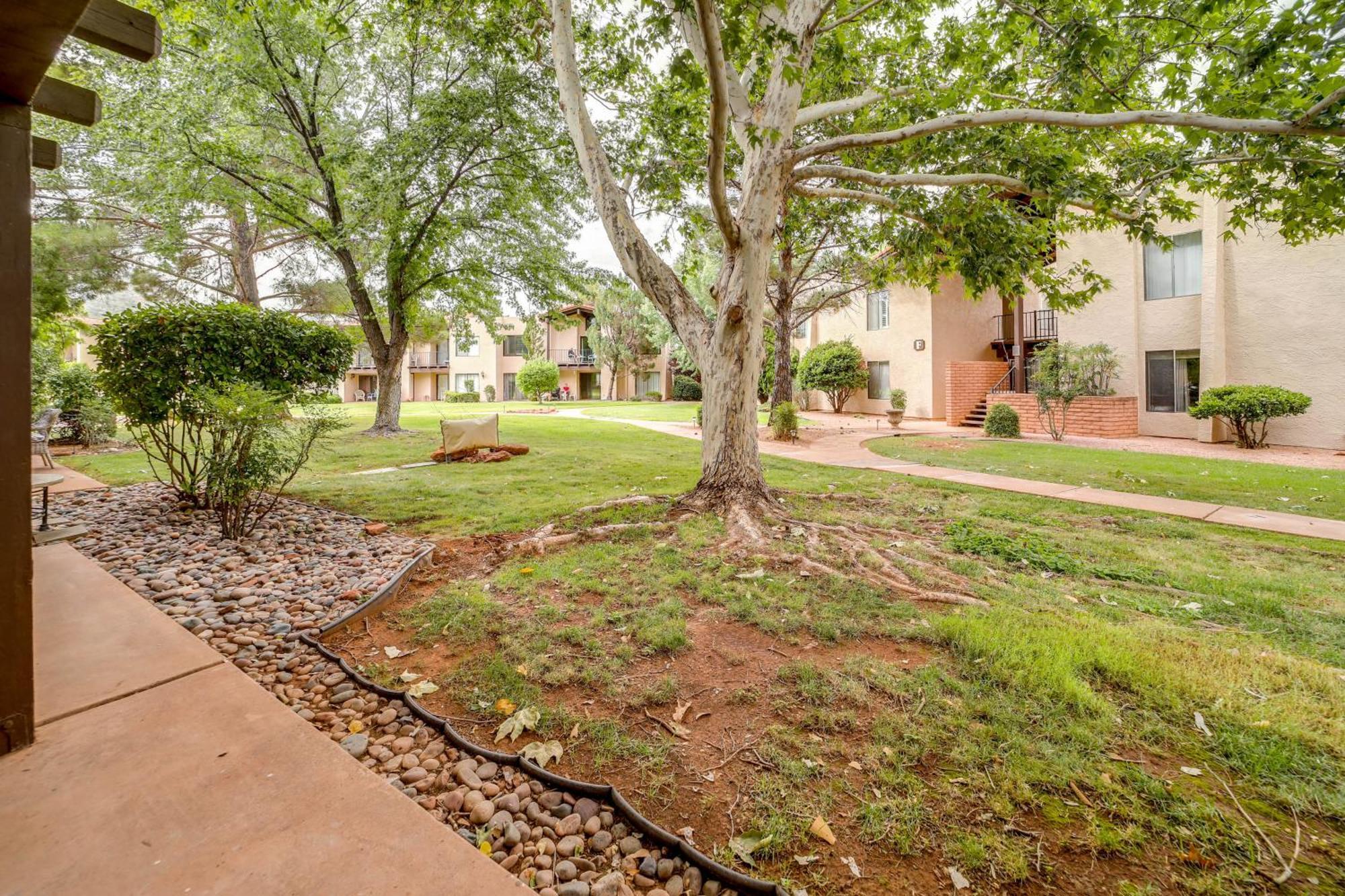 Cozy Sedona Oasis With Pool And Hot Tub Access! Appartement Buitenkant foto